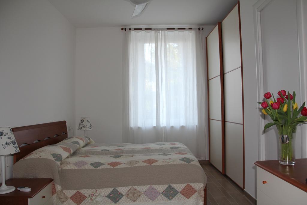 La Ciliegia Bianca Belgirate Room photo